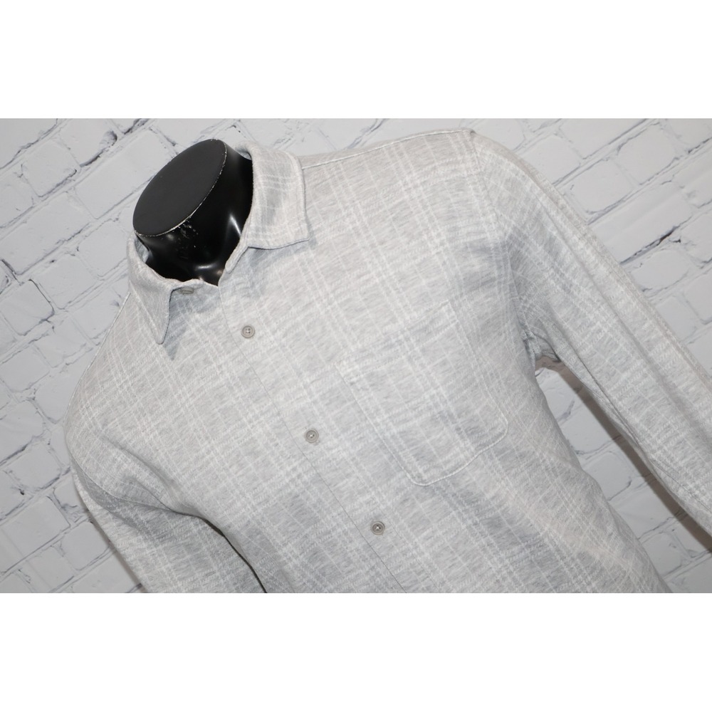 VRST Button Down Mens XL Gray Plaid Stretch Flannel Shirt Long Sleeve Pocket